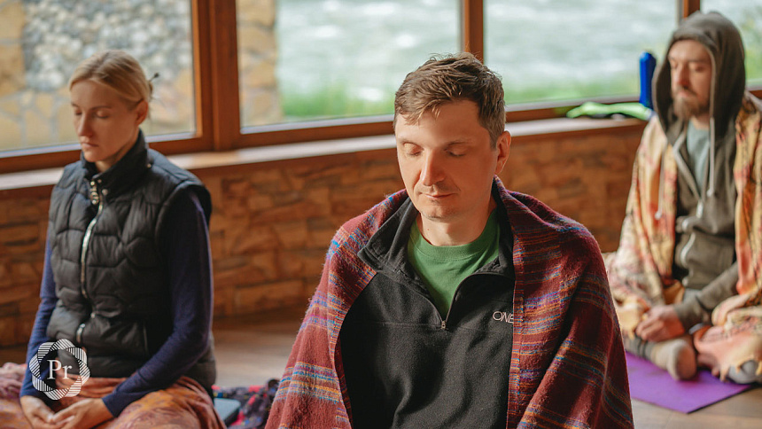 group meditation photo