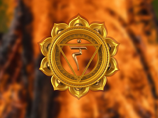 Manipura: The third chakra. Complete guide to willpower, self-esteem, and harmonization methods