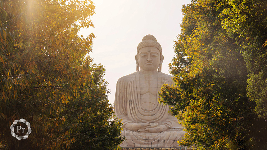 Buddha statue photo