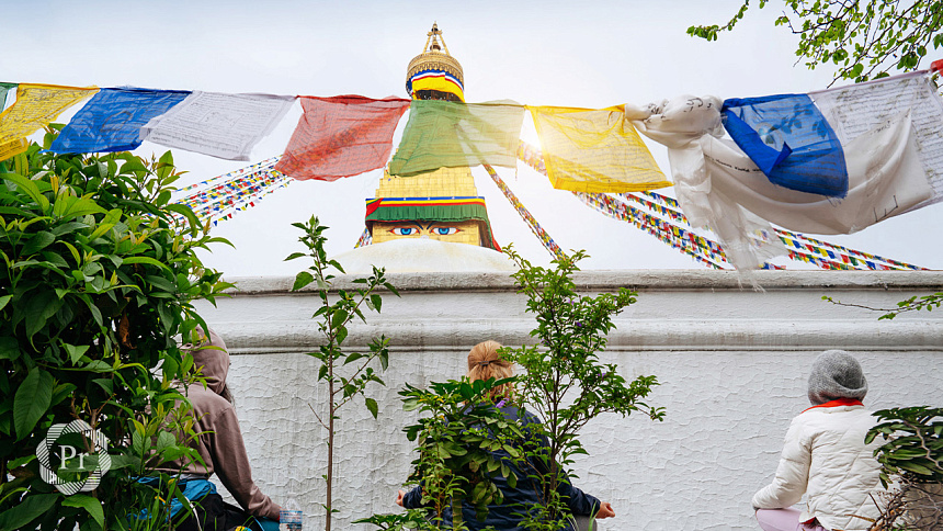 meditation in nepal photo